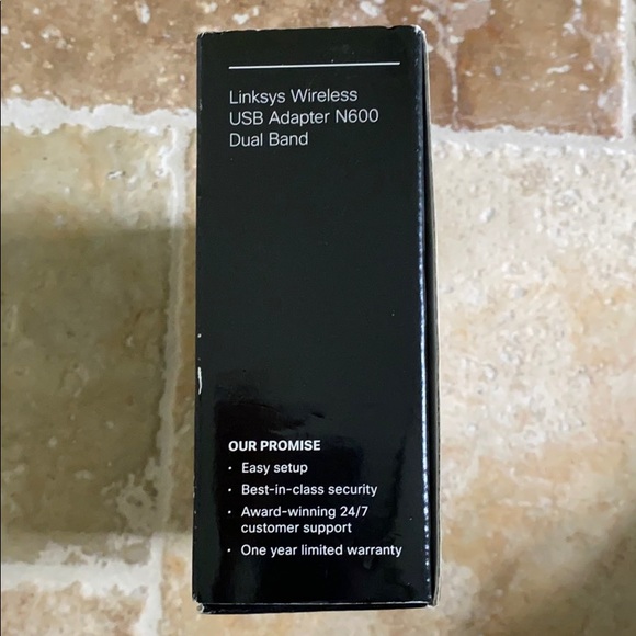 LINKSYS N600 DUAL BAND WIRELESS N USB ADAPTER box - Picture 4 of 5
